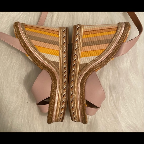 Valentino Garavani Espadrille Wedge Sandals - Picture 9 of 17